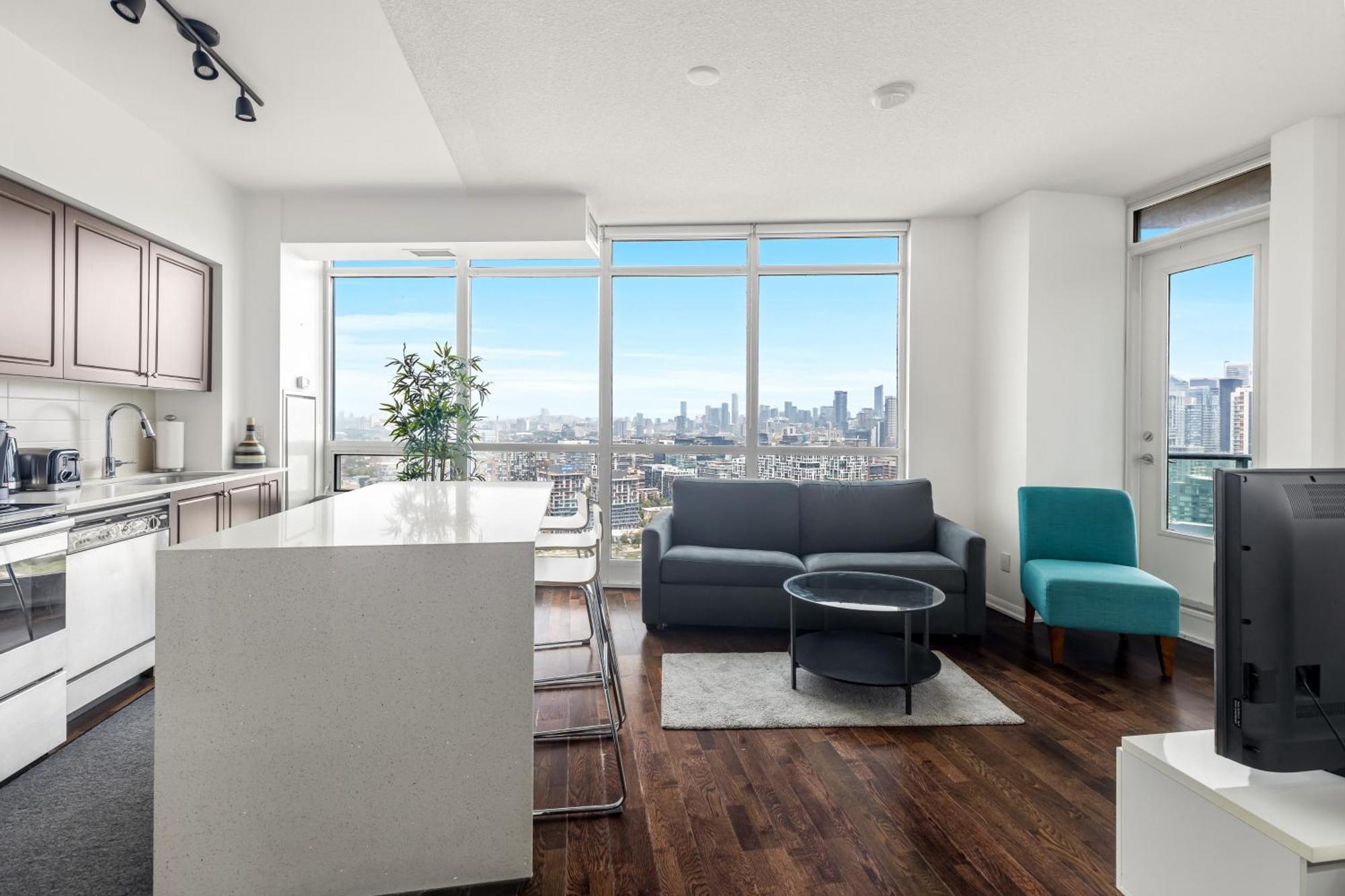 2 Bedroom Waterfront Condo Downtown W/ Free Parking Торонто Екстер'єр фото